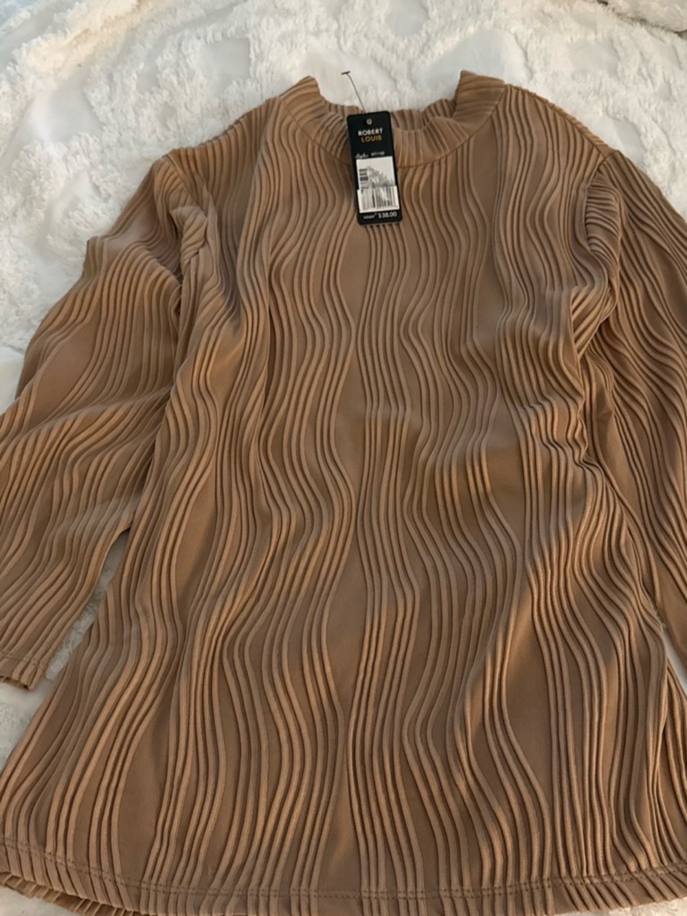 Robert Louis Women's Tan Wave Ribbed Crewneck Top